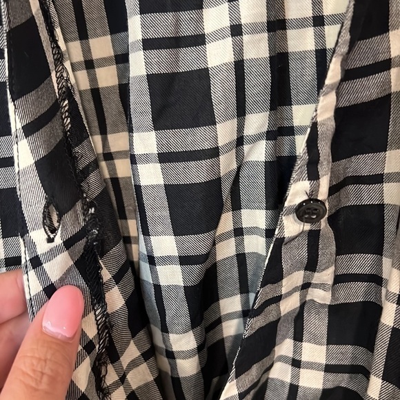 MADEWELL Arion Black and White Plaid Wrap Front Shirt, Size XS - Picture 7 of 10